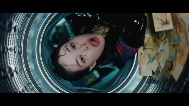 BIBI (비비) – ‘Kazino’ Official MV