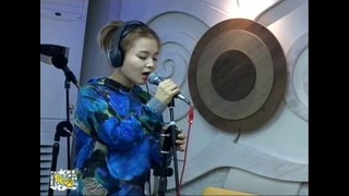 Lee Hi-Rose Radio Live