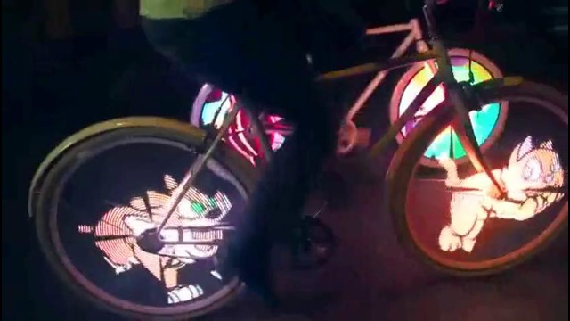 Светодиодная многоцветная подсветка колес велосипеда MONKEY LIGHT PRO