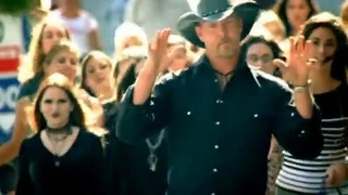 Trace Adkins – Ladies Love Country Boys