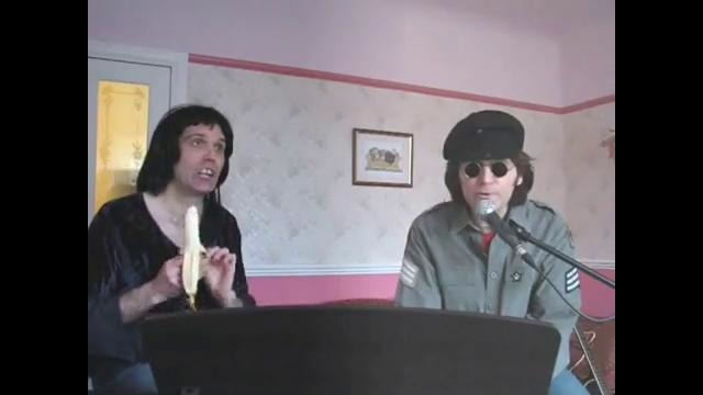 John Lennon and Freddie Mercury sing IMAGINE 1971