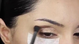 Kim Kardashian’s Make-up Tutorial