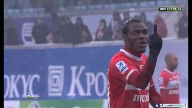 Средний палец Эммануэля Эменике (Спартак – Динамо)
