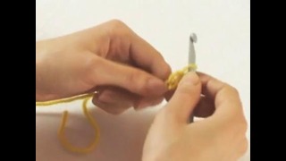 Основы вязания крючком. Урок 9 – полустолбик с накидом
