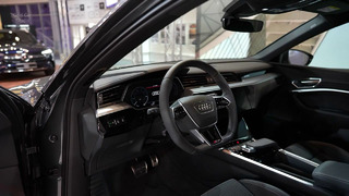 NEW 2023 Audi Q8 e-tron Quattro | Sport Luxury SUV in details 4k