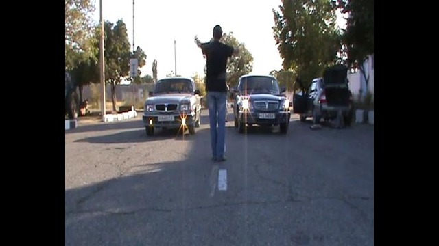 Кто Вам сказал что Волги не едут?:)