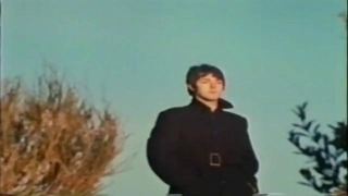 The Beatles – Fool On The Hill