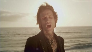 Buckcherry – Dreamin’ of You (Official Music Video 2014!)