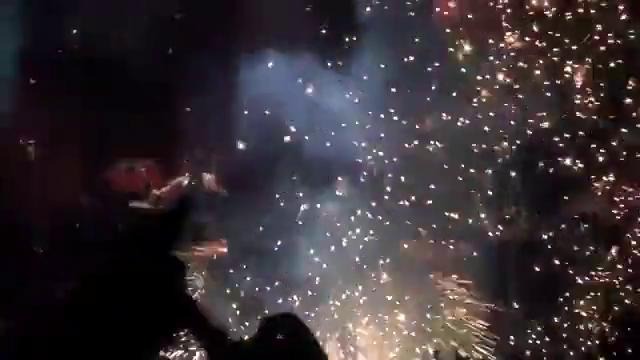 Rammstein Live in Moscow 2-21-Wollt Ihr Das Bett In Flammen Sehen