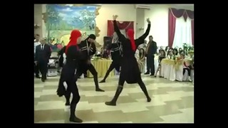 Вот как танцуют Лезгинку