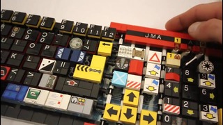 Из конструктора Lego собрали работающую клавиатуру