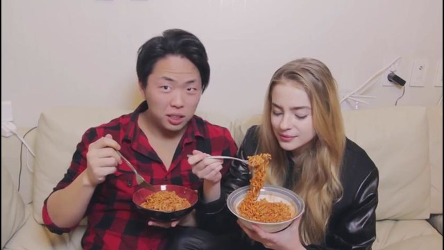 Tea Party Vlog Korea – Fire noodle challenge пошел не так