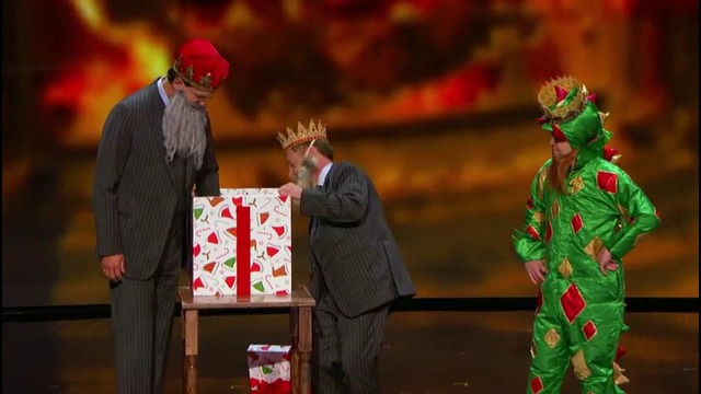 America’s Got Talent 2017: Piff The Magic Dragon: Comedian Makes Christmas Magic