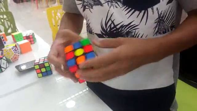 Сборка кубика рубика