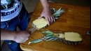 Что случится с телефоном, если его сбросить с высоты в ананасе