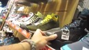 Sneaker shopping with YoAnty