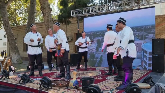 «Sayhun yigitlari» folklor etnografik Xalq jamoasi