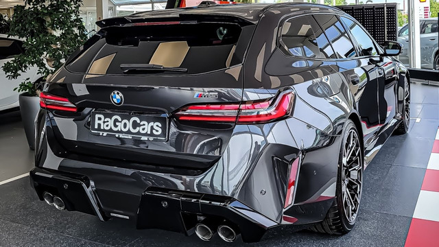2025 BMW M5 Touring | Stunning 1000NM 5-Series Station Wagon Flagship! Interior, Exterior, Sound