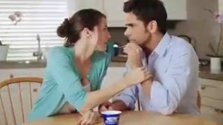Смешная реклама йогурта
