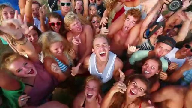 Cliff Jumping Hawaii – Proof