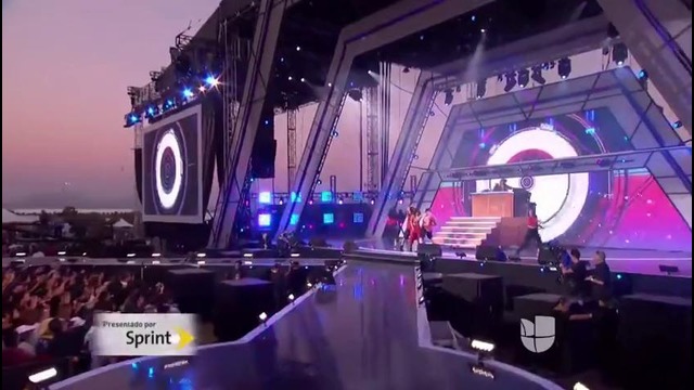 Becky G – Mangu (Live At Rise Up As One 2016)