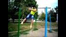 Выход одной рукой ( с подбородком )