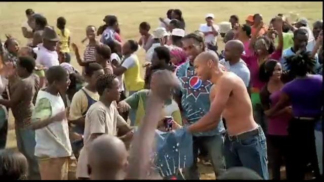 Африка уделала звезд мирового футбола в ролике Pepsi