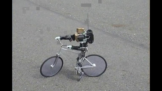 Робот-велосипедист