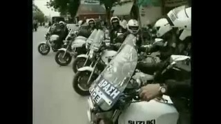 Полицейским выдали новые мотоциклы:))