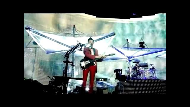 Muse – Invincible [Live From Wembley Stadium]