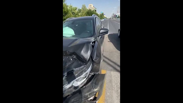 В Ташкенте молодой водитель Equinox устроил ДТП, пытаясь снять эффектное видео