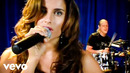 Nelly Furtado – Say It Right (Live)