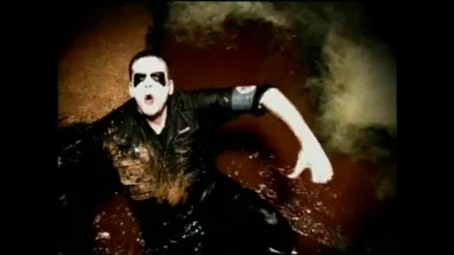 Mushroomhead – Solitaire Unraveling (OFFICIAL VIDEO)