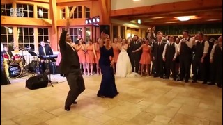 Танец жениха с мамой