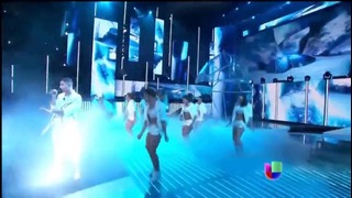 Maluma ft Becky G – La Temperatura @ Latin Grammy (En Vivo) (2013)