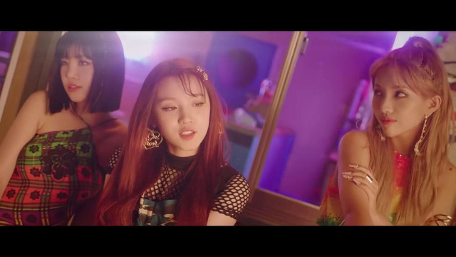 (G)I-DLE (여자아이들) – ‘Dumdi Dumdi (덤디덤디)’ Official MV