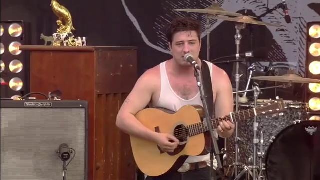 Mumford and Sons – Hopeless Wanderer (Live from Bonnaroo 2011)