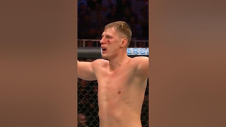 Alexander Volkov Got a KO Finish on the Skyscraper!! #ufc