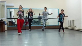 Девочка 5й класс круто танцует ташкент