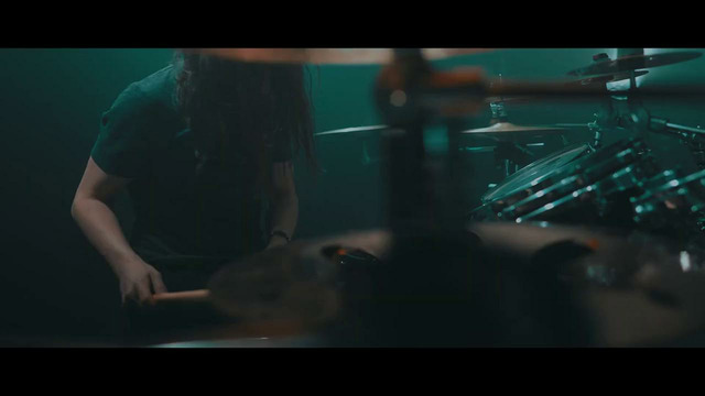 Vestige – «Deviens La Nuit» (Official Music Video 2024)