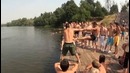 Что вытворяют! Сальто в воду