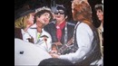 The Traveling Wilburys – Nobody’s Child