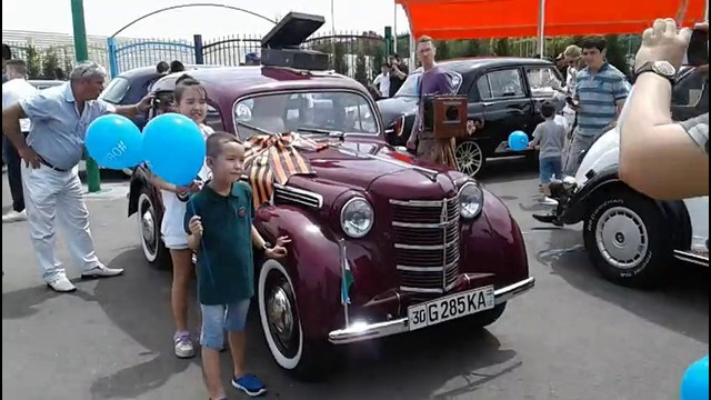 Выставка Ретро Автомобилей в Ташенте