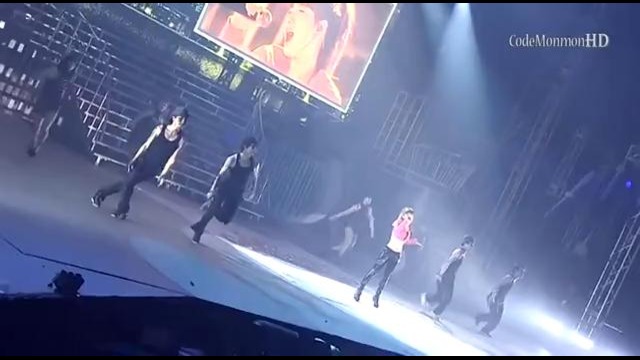 SNSD (TaeYeon) – Hush Hush ITNW Asia Tour (2009-2010)