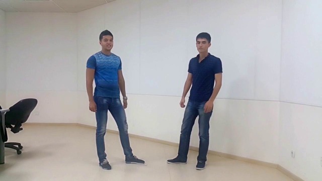 EffectoMania решили обменяться футболками