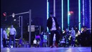 Poppin john – into the black (china)