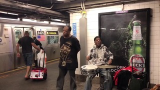 Subway Performer Mike Yung – Unchained Melody (23rd Street Viral Sensation)
