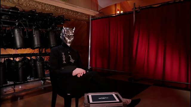 Deezer Close Up Ghost