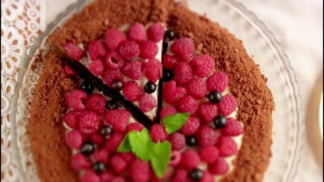 Медовый торт СПАРТАК с Малиной – простой рецепт