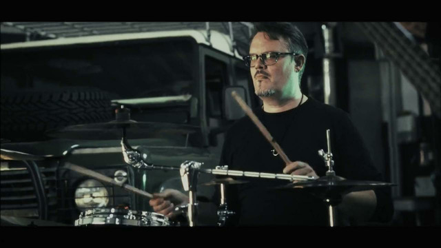 Motozombie – Between (Official Music Video 2025)